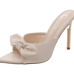 Bow Pumps