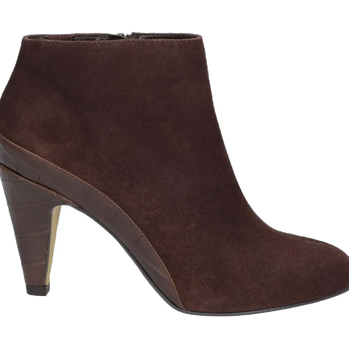 Brennan Suede Round Toe Ankle Boots