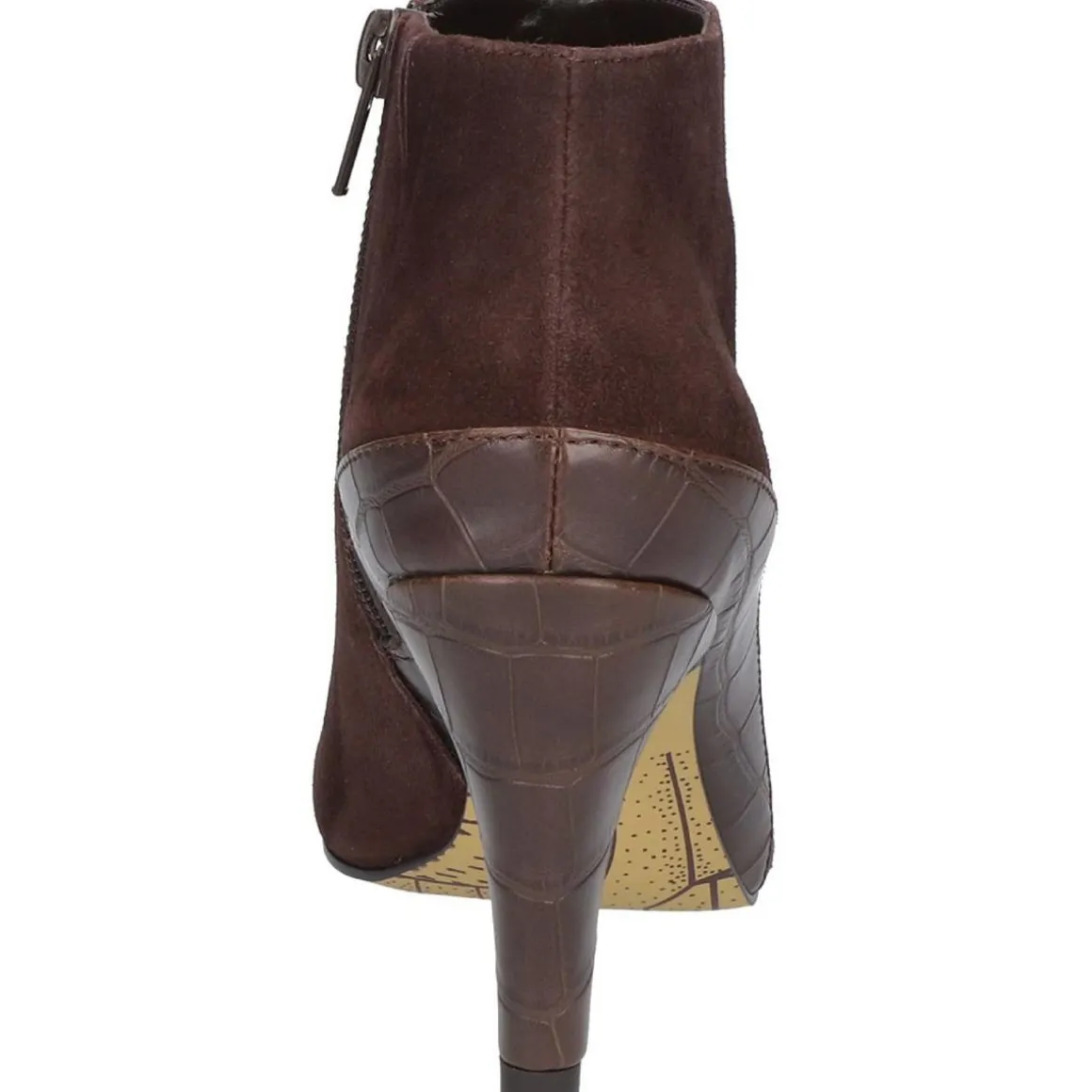 Brennan Suede Round Toe Ankle Boots