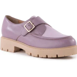 Catch Me Leather Slip On Loafers