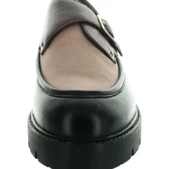 Catch Me Leather Slip On Loafers