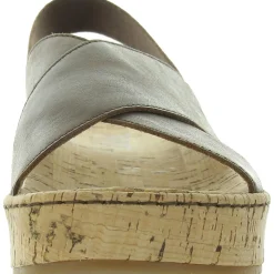 Criss-Cross Leather Flatform Sandals