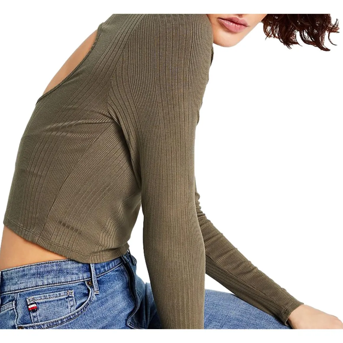 Cut-Out Cropped Pullover Top