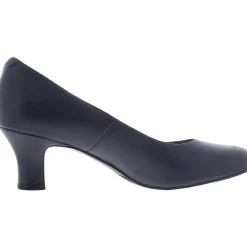 Flatter Evening Pumps