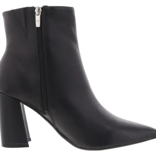 Gaylen Block Heel Leather Ankle Boots