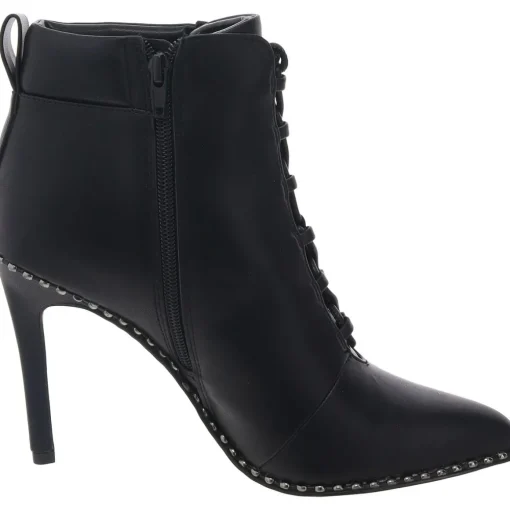 Hinna Lace-Up Shooties