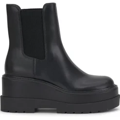 Ivean Faux Leather Platfrom Chelsea Boots