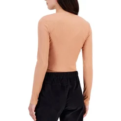 Juniors V-Neck Ribbed Cropped