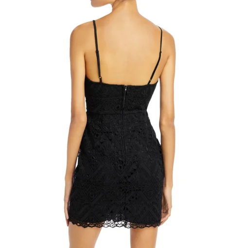 Lace Short Cocktail and Party Dress