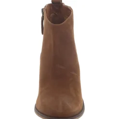 Lance Leather Block Heel Ankle Boots