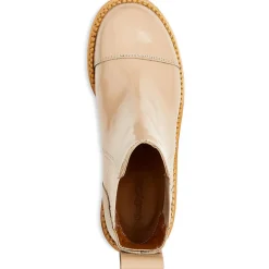 Lugged Sole Pull On Chelsea Boots