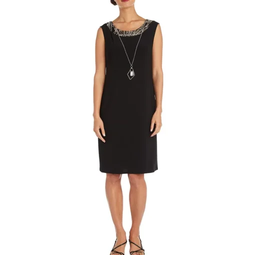 Petites Sleeveless Knee-Length Shift Dress