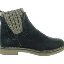 Rawnie Suede Pull On Booties