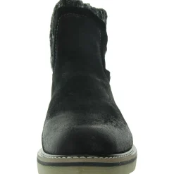 Rawnie Suede Pull On Booties