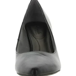 Sevyn Pumps