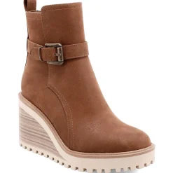 Solid Wedge Boots