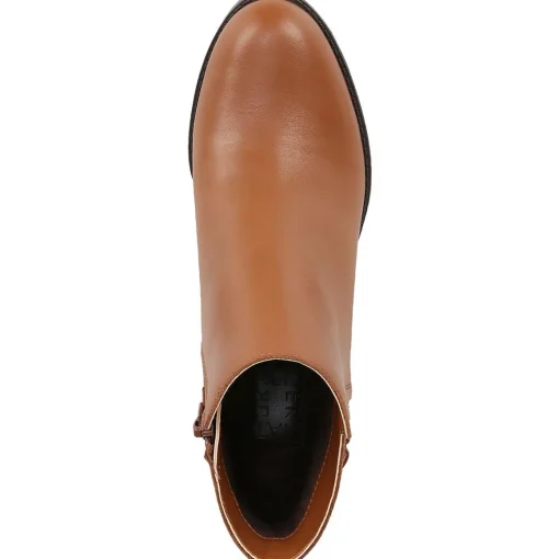 Veeda Ankle Boots