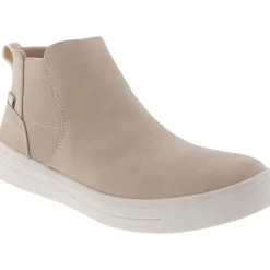 Viv Boot Faux Leather Water Repellent Ankle Boots